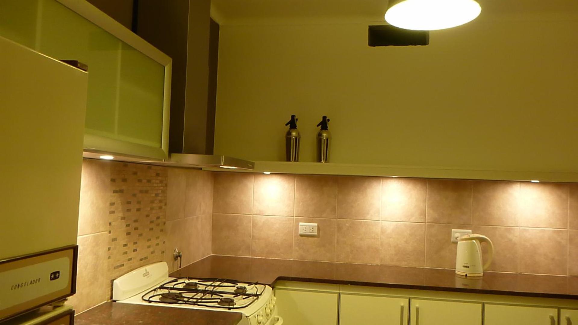 Casa Con Garage Y Patio - 6 Personas - 26 Y 45 Apartment La Plata